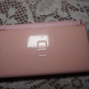 Nintendo DS Lite Handheld Game Connsole Coral Pink Used
